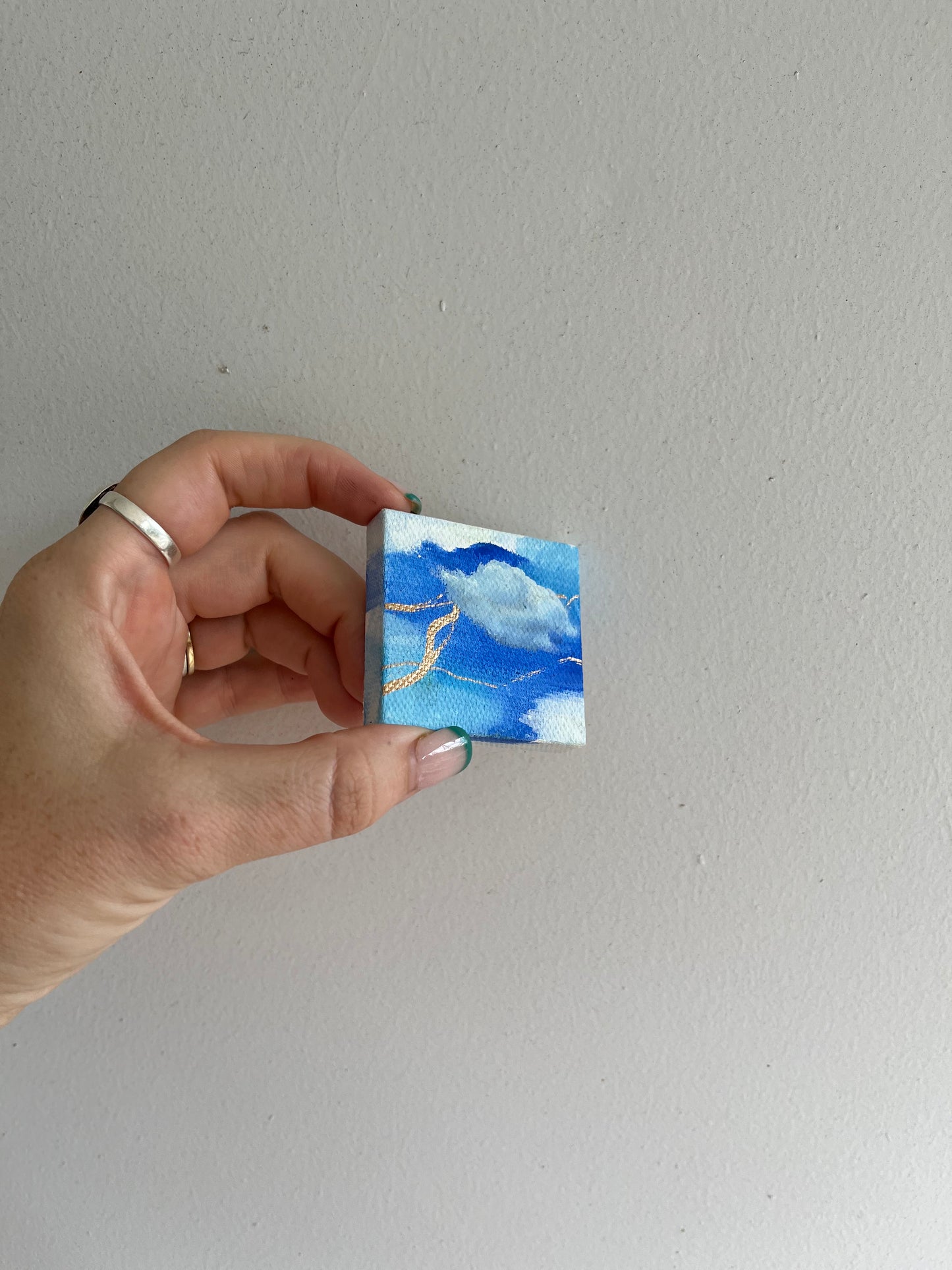 Tiny Abstract Cloud